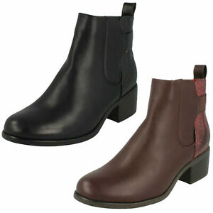 SALE WAS £9.99 Now £5.99 Ladies down to earth heeled ankle boots style f50021 