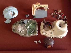 VINTAGE! Star Wars Micro Machine Planet Tatoonic Yoda's Swamp Naboo Theed St - Picture 1 of 10
