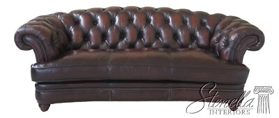 L68014: Sofá Chesterfield MAITLAND SMITH #RA324 de cuero marrón con respaldo acolchado ~ NUEVO Foto 1 de 4