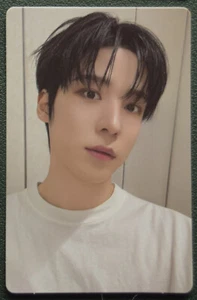 ATEEZ Golden Hour Part 3 12th Mini Album YUNHO Photocard Official Platform E - Picture 1 of 2