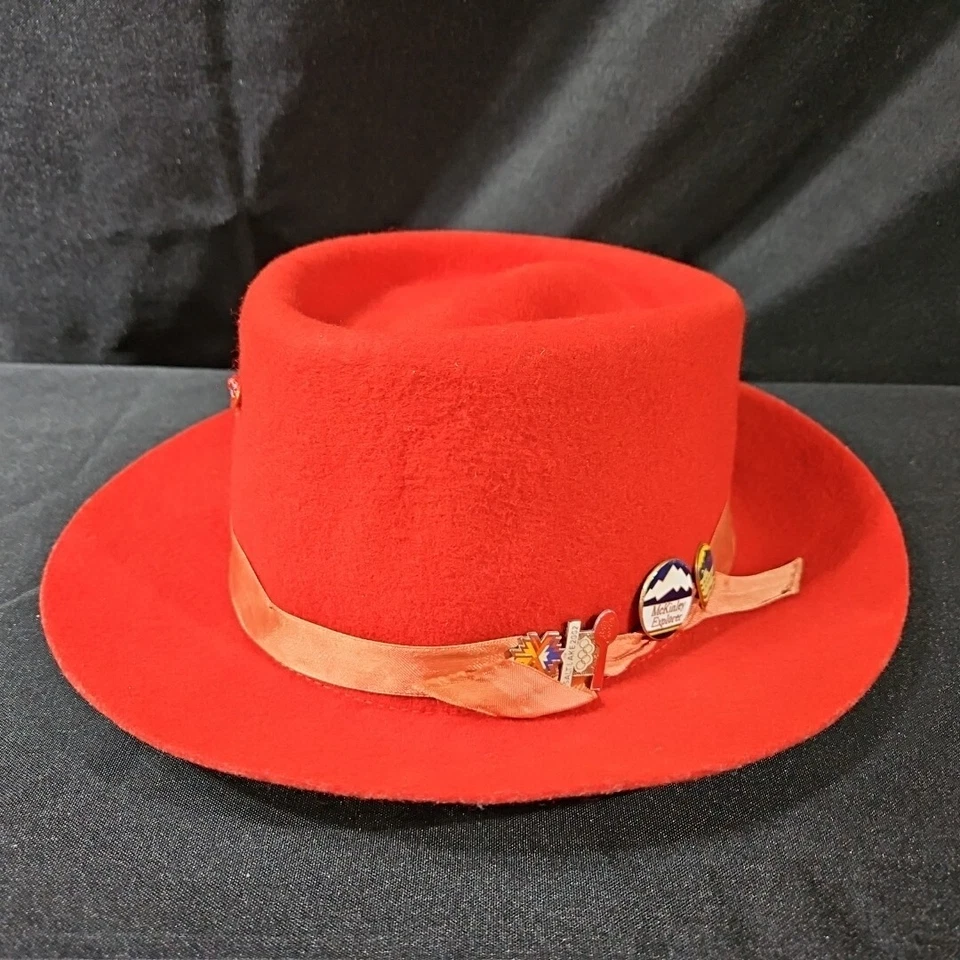 Chapéu triturador vermelho com pinos olímpicos médio  - Imagem 1 de 4