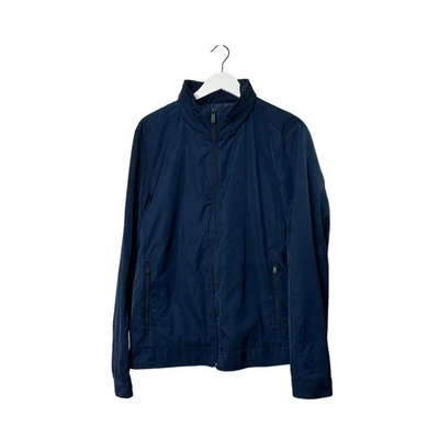 Jaqueta corta-vento Calvin Klein azul marinho forrada com capuz feminina média NOVA  - Imagem 1 de 4