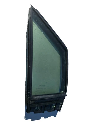 Toyota Corolla 2020-2025 sedán puerta delantera derecha ventana de ventilación vidrio fijo OEM Foto 1 de 4