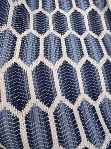 Amoli Hex Navy | Tessuto | Stroheim 4 iarde - Foto 1 di 1
