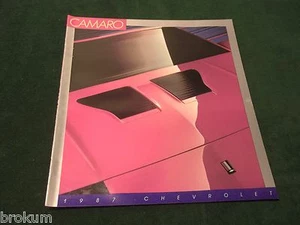 MINT 1987 CAMARO SALES BROCHURE 20 PAGES W/ COLOR CHART (box 550) - Picture 1 of 7