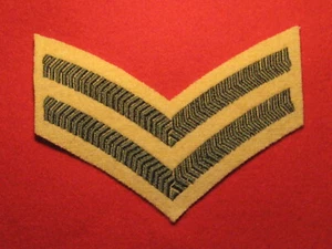 INSIGNIA CREMA CABO EJÉRCITO BRITÁNICO CPL RANGO CHEVRON - Imagen 1 de 1