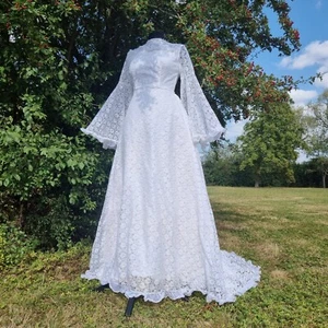 Vintage 70er Jahre Spitze Mittelalter Revival Trompetenärmel Brautkleid 8-10 handfast - Bild 1 von 12