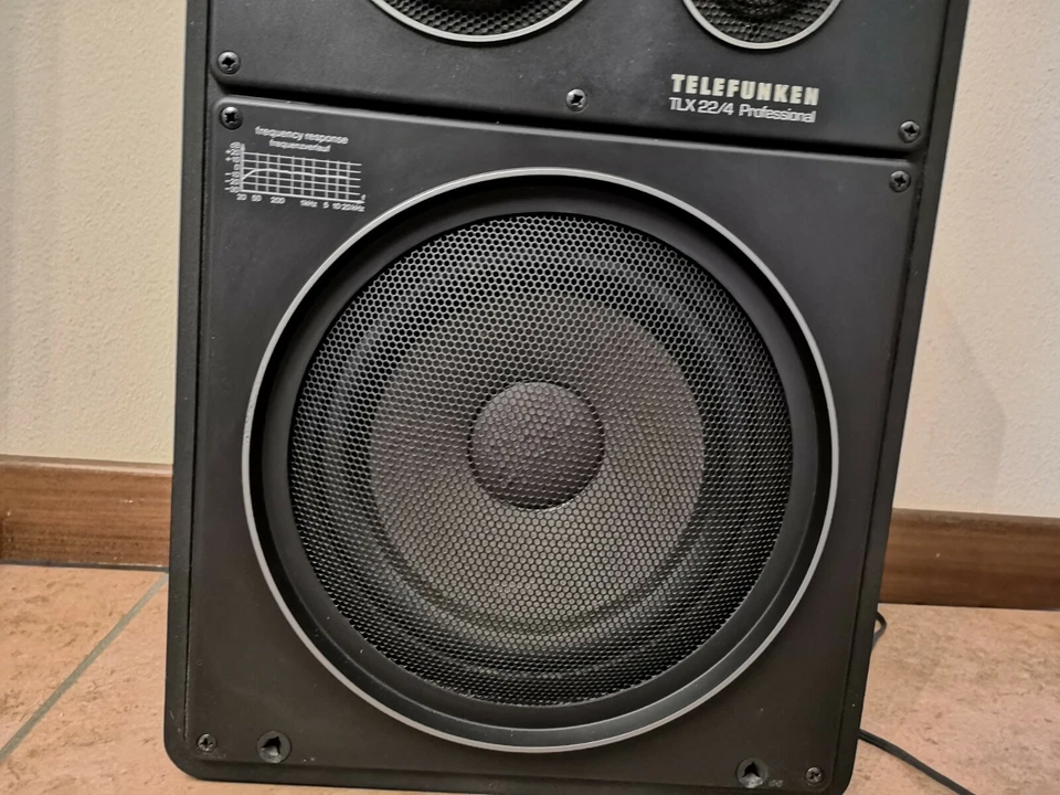 DIFFUSORI HI-FI TELEFUNKEN  - Immagine 1 di 3