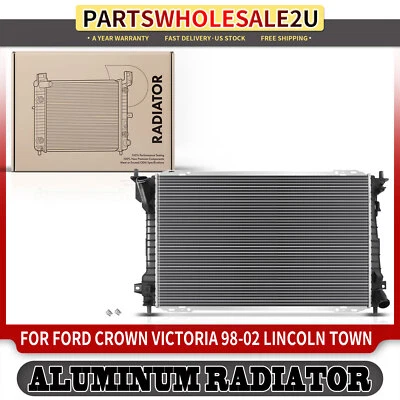 Radiador para Ford Crown Victoria Lincoln Town Car Mercury Grand Marquis Marauder Foto 1 de 4
