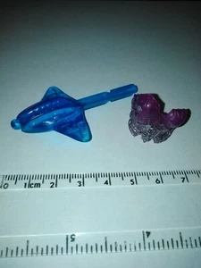 DC TOTAL JUSTICE HUNTRESS BRUSTPLATTE + RAKETE Pfeil Zubehör 1997 Kenner - Bild 1 von 2