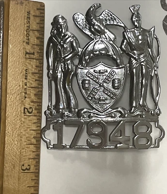 INSIGNIA SOMBRERO POLICÍA NYC de colección No. 17948 tono plata (FC86A-1Q4366 Foto 1 de 4