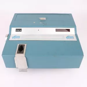 Espectrofotómetro de diagnóstico in vitro Gilford Instrument modelo 3500 y 1367X5 - Imagen 1 de 7