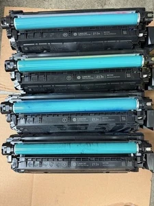 OEM VIRGIN EMPTY - HP 213A W2130A W2131A W2132A W2133A- USED EMPTIES. - Afbeelding 1 van 1