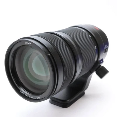 Panasonic Lumix S PRO 70-200mm F/4 O.I.S. S-R70200 (L mount) #208 - Image 1 of 4
