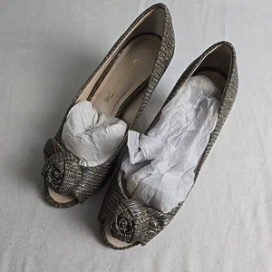 Caparros Heels Womens 7.5B Pumps Floral Sparkly Gold Silver Cocktail Wedding - Picture 1 of 9
