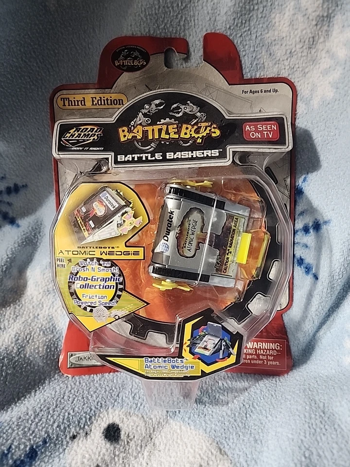 BATTLEBOTS BATTLE BASHERS ALPHA RAPTOR 3RD EDITION JAKKS PACIFIC 2001 - Image 1 of 2