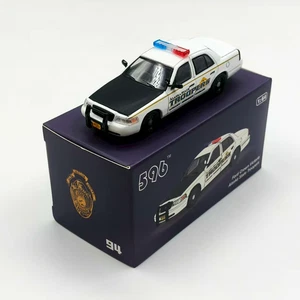 Modellauto Alaska State Police Ford Crown Vic Die-Cast Alloy Maßstab 1:64 - Bild 1 von 6