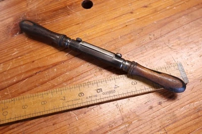 Millers Falls No. 1 "cigarro" circular cilíndrico redondo fondo radios afeitado Foto 1 de 4