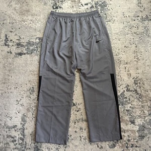 Nike Track Pants Uomo 2XL Grigio Baggy Gamba Larga Larga Sciolto Relaxed Dri Fit Giacca a Vento - Foto 1 di 10