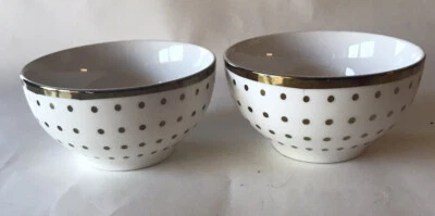 "2- Cuencos Nicole Miller HOME con adornos dorados a lunares de 4""" Foto 1 de 4
