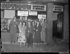 Antique Commerce Shop Optician Look - Antique Negative Photo To 1950 60