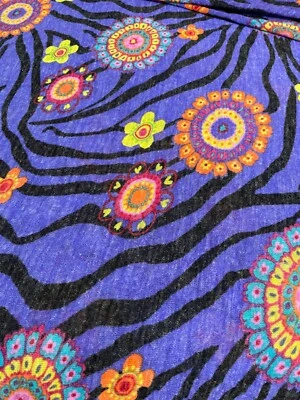 Lote de tela 6 yardas 54 W púrpura abstracto floral cepillado suéter tejido Foto 1 de 4