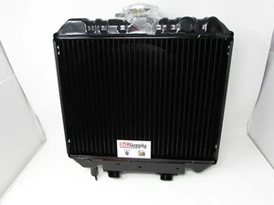 NEW GENUINE KUBOTA ENGINE RADIATOR PART # 15531-72060 - Picture 1 of 7