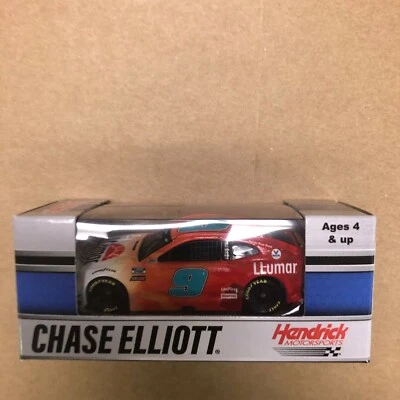 Inseguimento Elliott #9 Llumar 2021 Camaro ZL1 Le 1:64 Scala CX92165LLUCL - Immagine 1 di 4