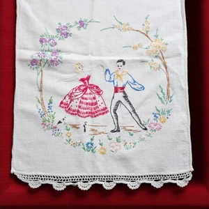Vintage handbestickt Leinen Läufer Tanzen Paar Szene 38" mit Spitzenborte - Bild 1 von 7