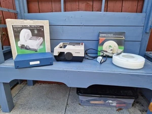 Hanimex Rondette 1800 Slide Projector, New Slide Magazine Tested & Working Retro - Photo 1/9
