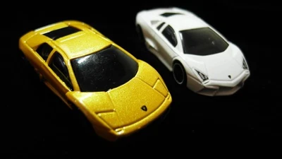 Maisto/Mattel Lamborghini Murcielago/ Reventon Die-cast 1:64 - Immagine 1 di 4