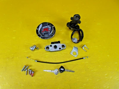 05-25 2005-2025 SUZUKI GSXR 600 750 1000 LOCK SET IGNITION SWITCH GAS CAP KEY OE - Image 1 of 4