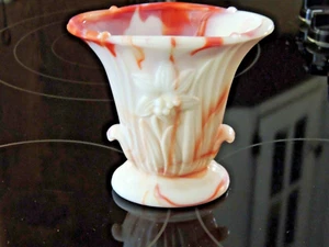 Vintage Akro Agate Slag Glass Lilly Vase 4 1/2" Tall Red Orange & White, Nice! - Picture 1 of 10