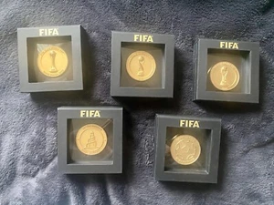 Original FIFA Teilnehmermedaillen - Bild 1 von 7