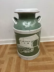 Vintage MILK CAN w Lid metal rustic dairy Country painted primitive decor - Picture 1 of 14