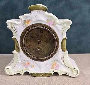 New Haven Keramik Uhr Antik Mantel - Bild 1 von 6