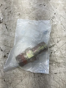 GM Heater Water Flow Control Valve 22532158 (New Old Stock) - Picture 1 of 3