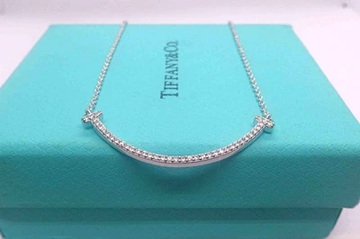 Nuevo/Tilffany&Co/T Sonrisa Pequeño Diamante/Colgante Oro Blanco 18KW Estuche Collar 38cm Foto 1 de 4