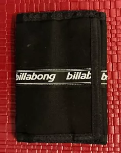 BILLABONG Wallet Trifold Solid Black Nylon Zipper Pocket (Flaw) - Picture 1 of 4