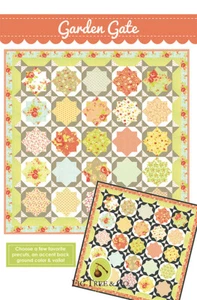 Quilt Pattern GARDEN GATE Moda FIG TREE Layer Cake Friendly CHANTILLY Tablerunn - Picture 1 of 4