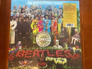 THE BEATLES SGT PEPPERS LONELY HEARTS CLUB BAND ANNIVERSARY EDITION (SEALED) - Picture 1 of 2