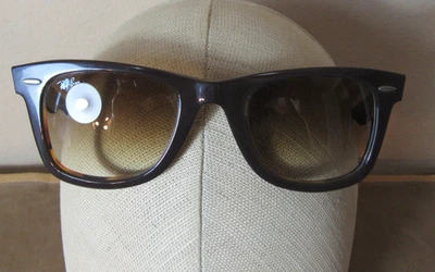 Ray Ban Wayfarers RB2140 1276/51 50-22 150 2N Sunglasses Made in Italy - Image 1 of 4