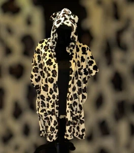 Wearable Animal Hooded Wrap Leopard Hoodie Blanket Throw Shawl W/ Pockets New OS - Picture 1 of 14
