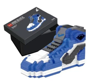 Pequeños bloques de construcción para zapatos Jordan/ladrillos de construcción/rompecabezas/juguete/azul y blanco - Imagen 1 de 3