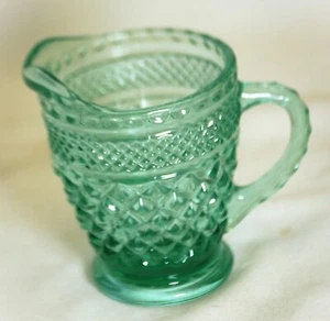 Wexford Green Glass Creamer Anchor Hocking Diamond Point Vintage - Picture 1 of 3