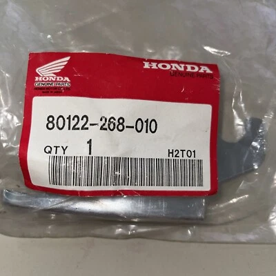 NEW Honda CB72 CB77 RH Stay Splash Guard Rear Fender  80122-268-010 - Image 1 of 2