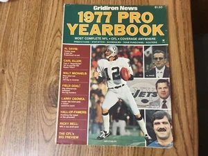 Gridiron News Pro Football 1977 Yearbook Ken Stabler NFL PUBLICATION - Picture 1 of 2