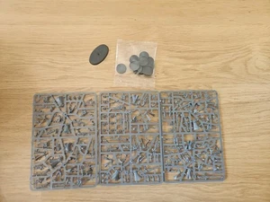 Waehammer 40k Adeptus Mechanicus - 10 Skitarii Rangers / Vanguard nuovi su sprue - Foto 1 di 4