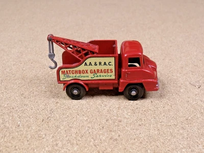 OLD VINTAGE LESNEY MATCHBOX # 13 THAMES WRECK TRUCK GRAY PLASTIC HOOK - Image 1 of 4