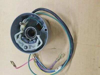 Nuevo de Lote Antiguo 1958-1965 Ford Intermitente Interruptor Buje Conjunto 57 59 60 61 Falcon Fairlane Comet? Foto 1 de 4